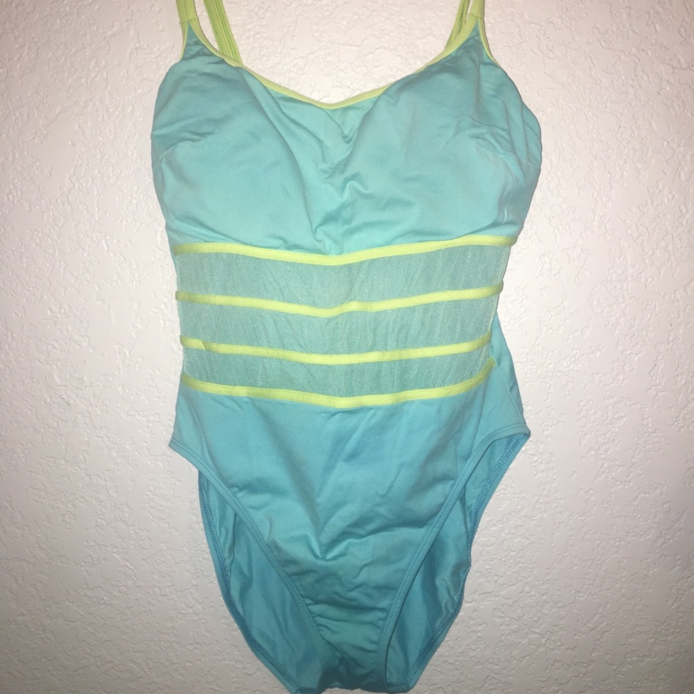 One piece swimsuit